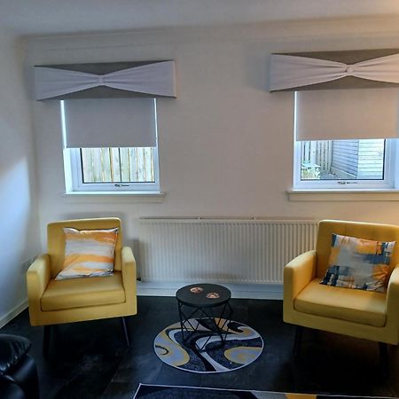 The Cottage - Hot Tub - Nr Glasgow - Self Check-In Coatbridge Exterior foto